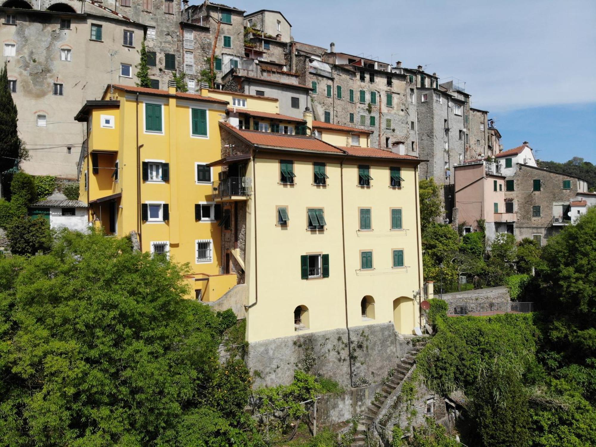 Casa E Mansarda Delle Mura Амелия Экстерьер фото